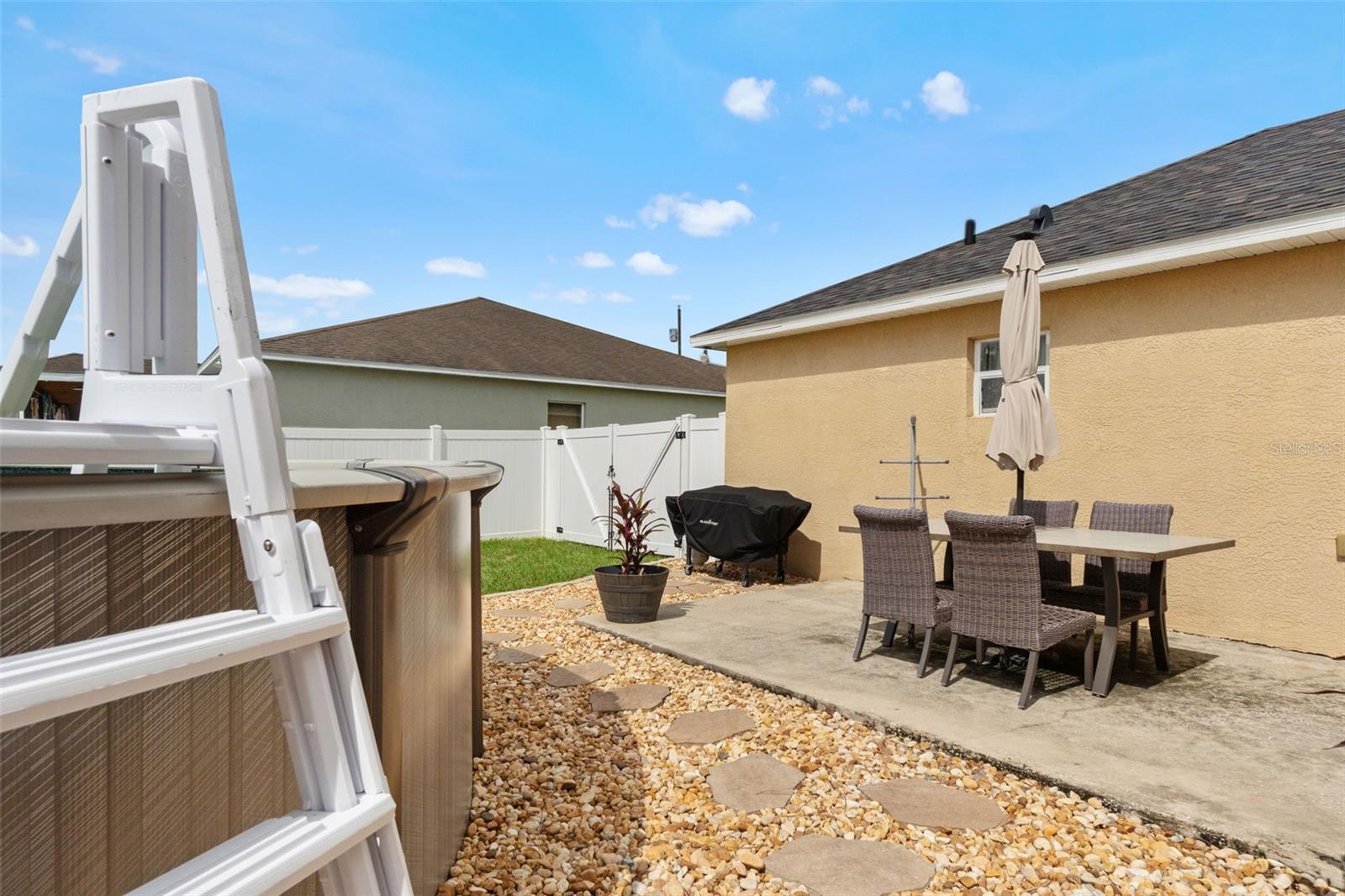 4416 Dior Rd Property Photo 16