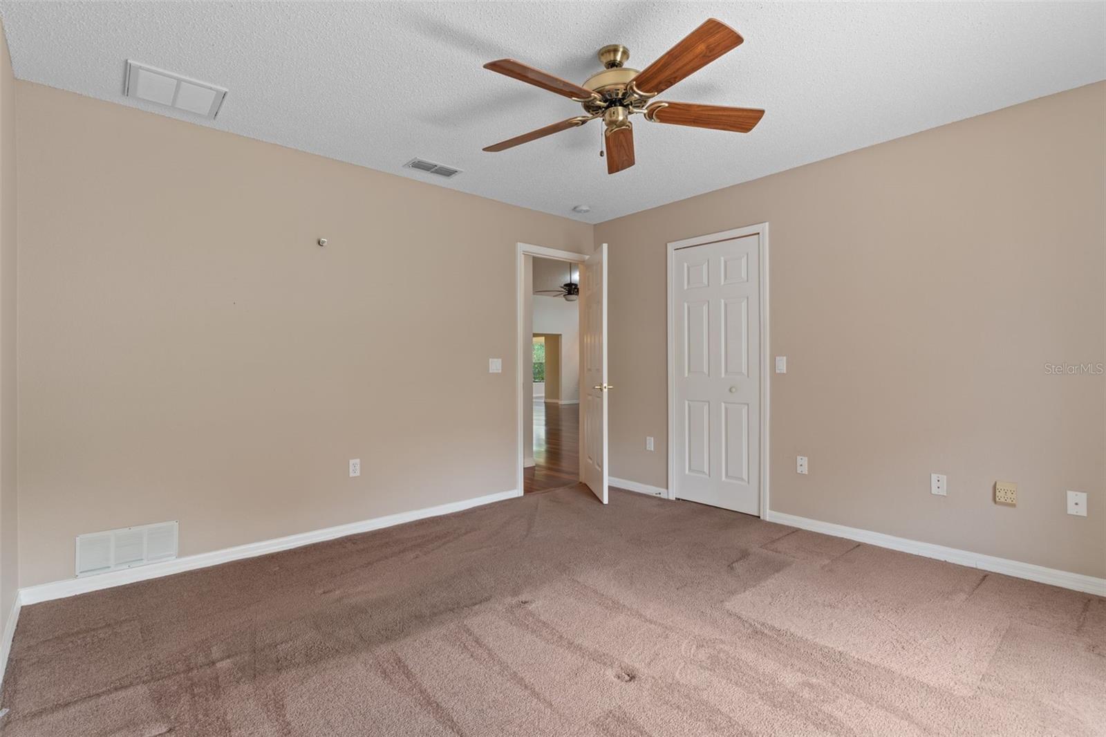 18055 Tarrington Pl Property Photo 12