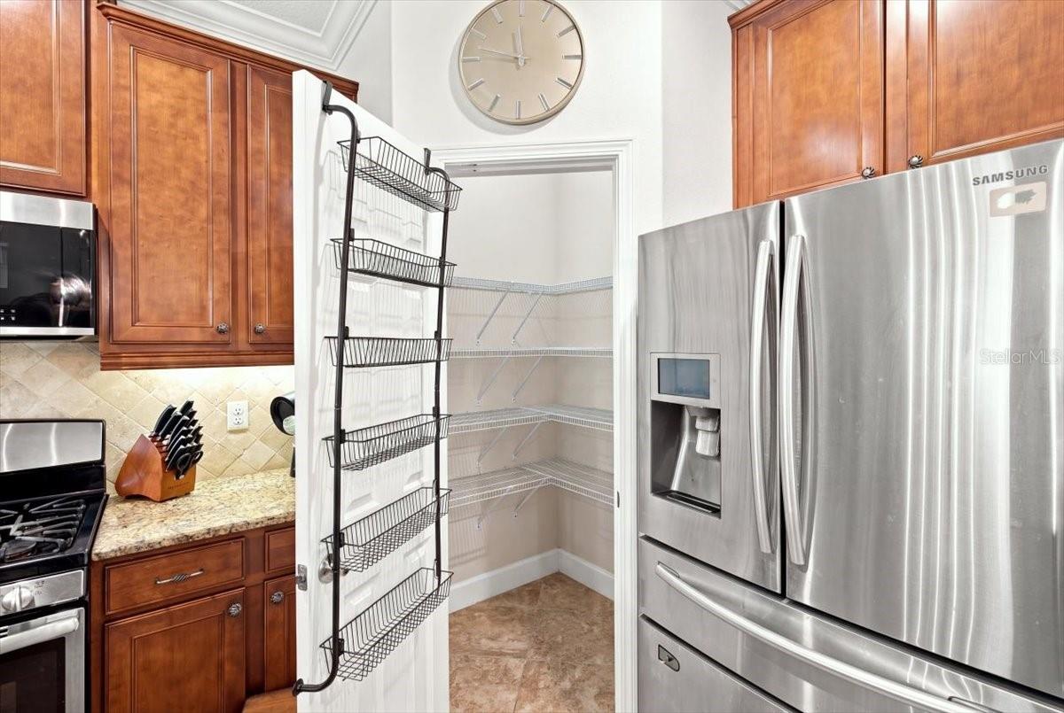 4508 Grand Lakeside Dr E Property Photo 41