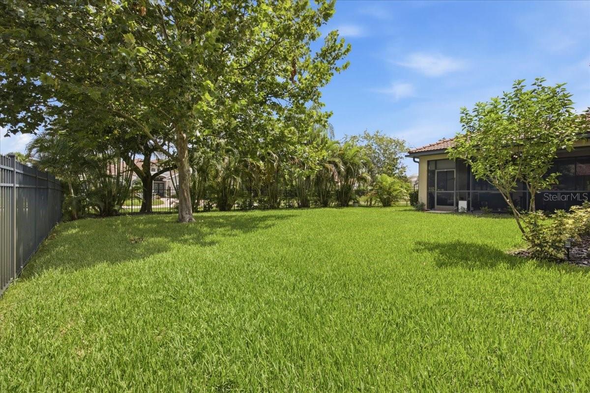 4508 Grand Lakeside Dr E Property Photo 50
