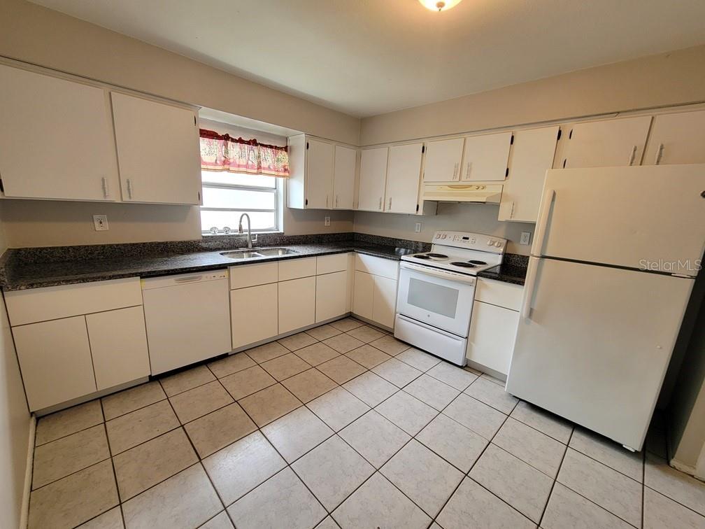 12639 Skipper Ln Property Photo 7