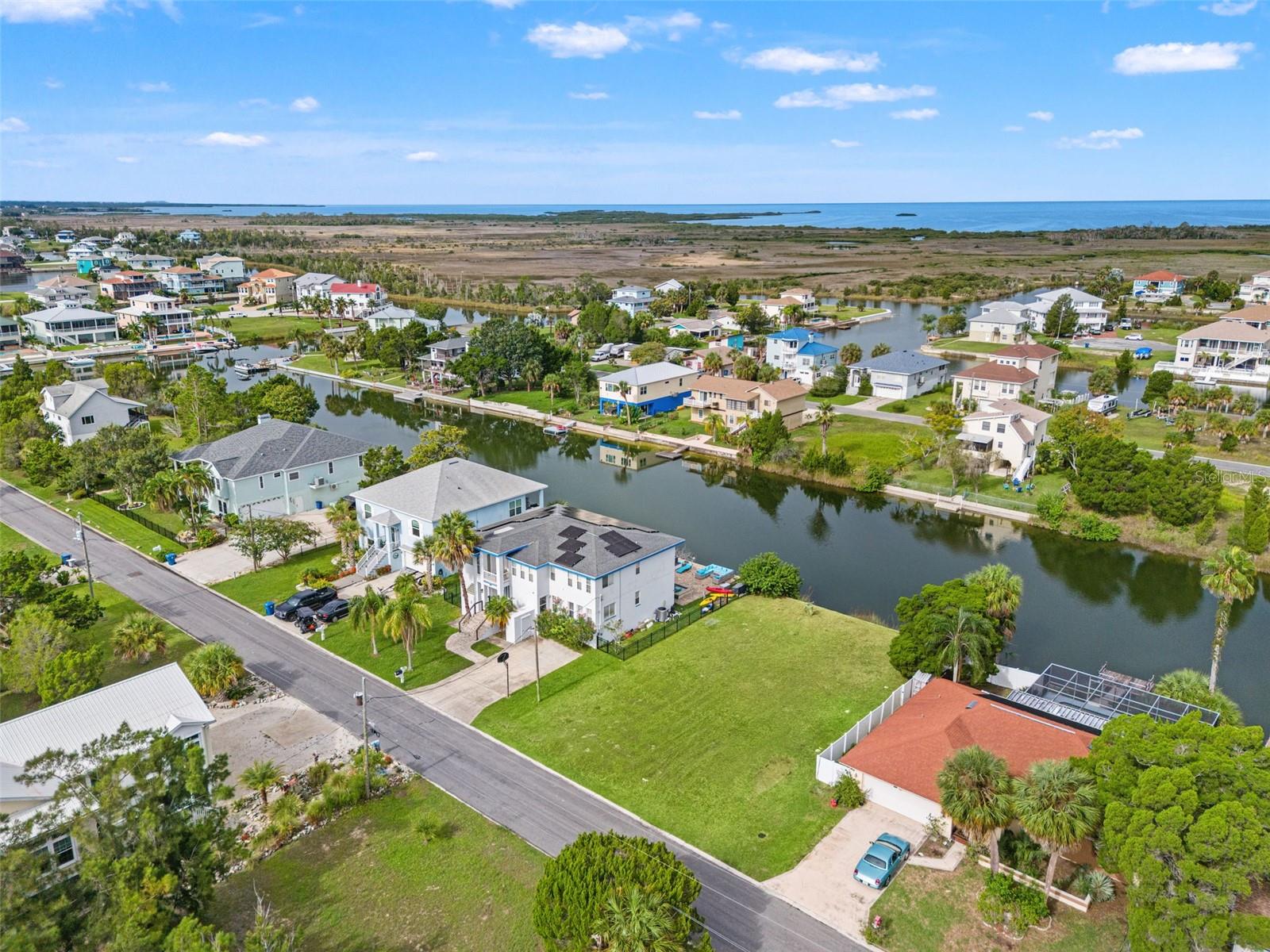 Hibiscus Dr Property Photo 4