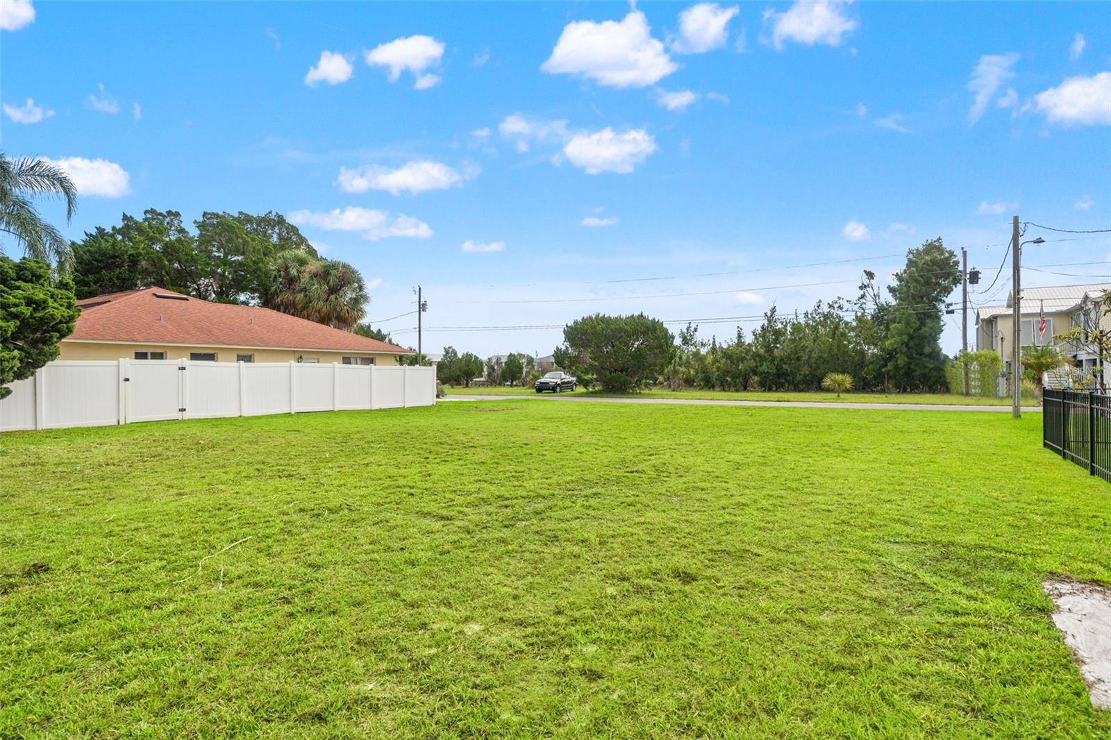 Hibiscus Dr Property Photo 12