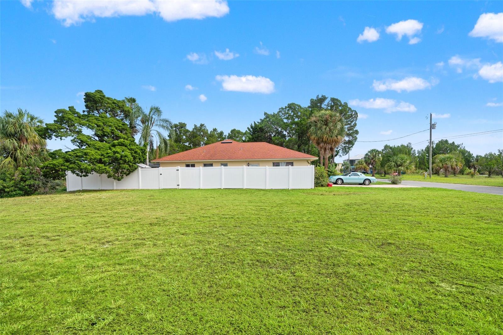 Hibiscus Dr Property Photo 13