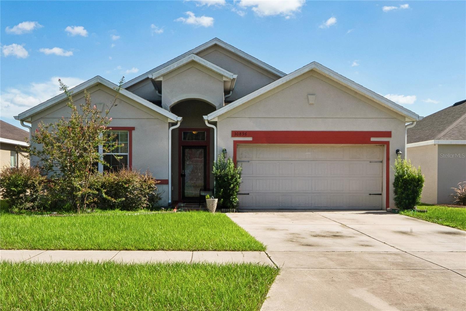 30896 Satinleaf Run Property Photo 1