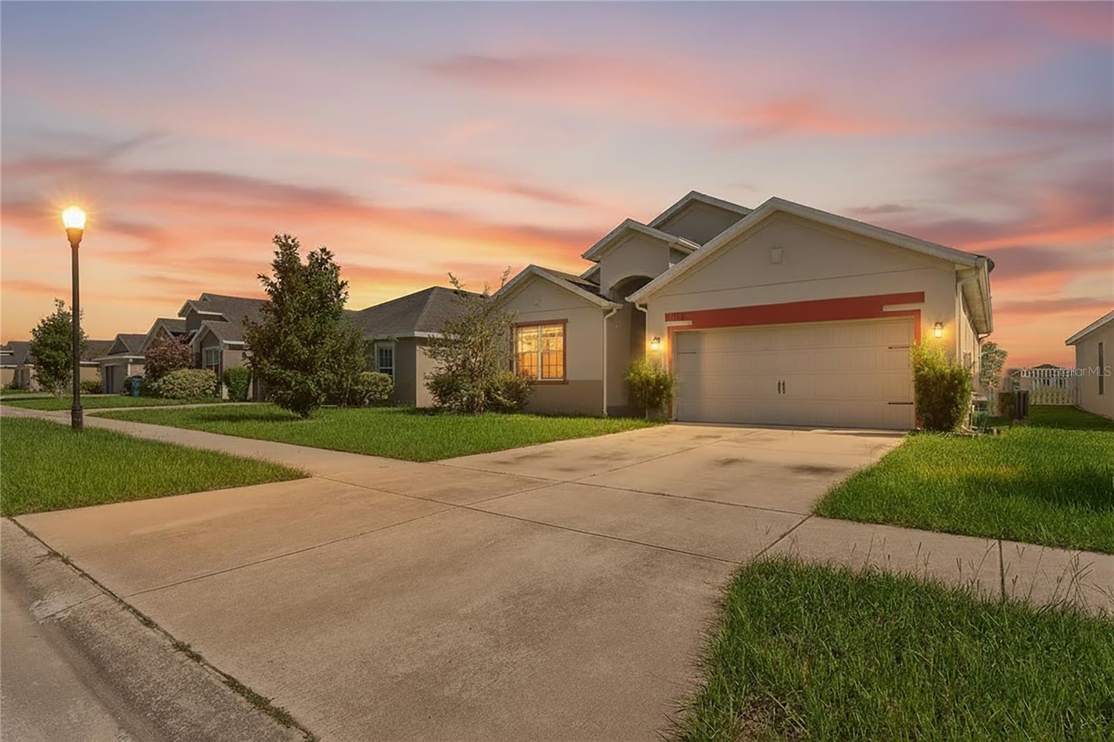 30896 Satinleaf Run Property Photo 3