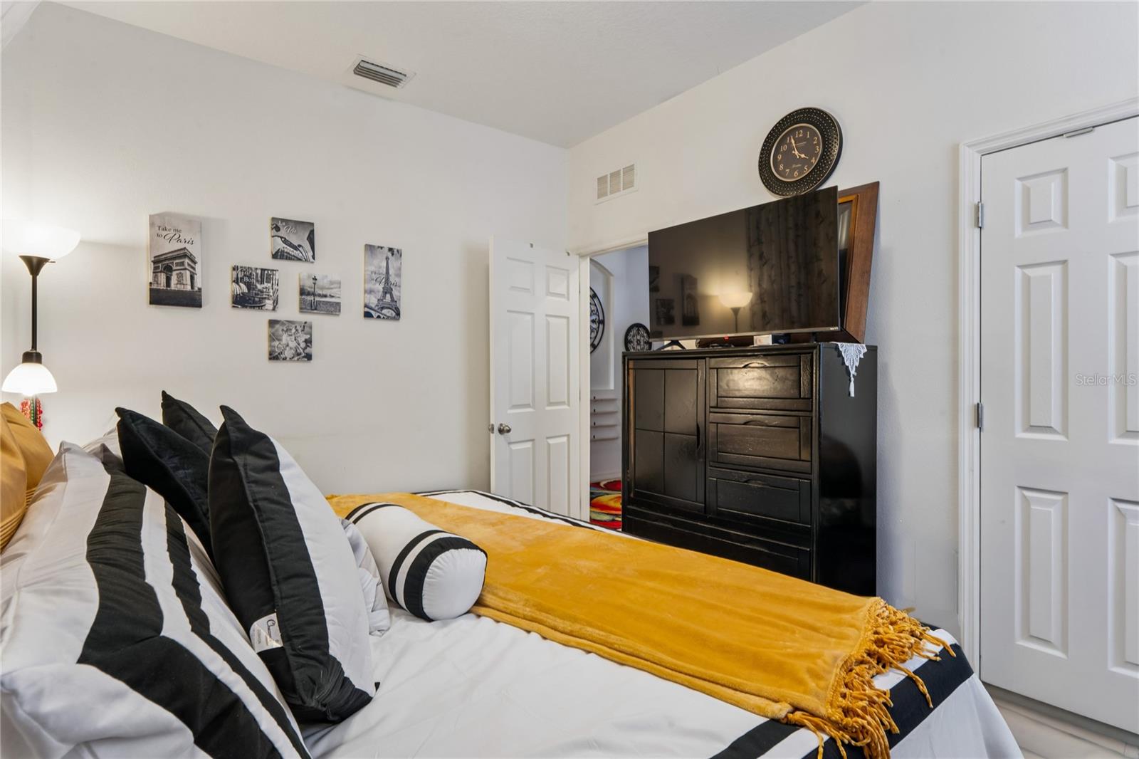 30896 Satinleaf Run Property Photo 33