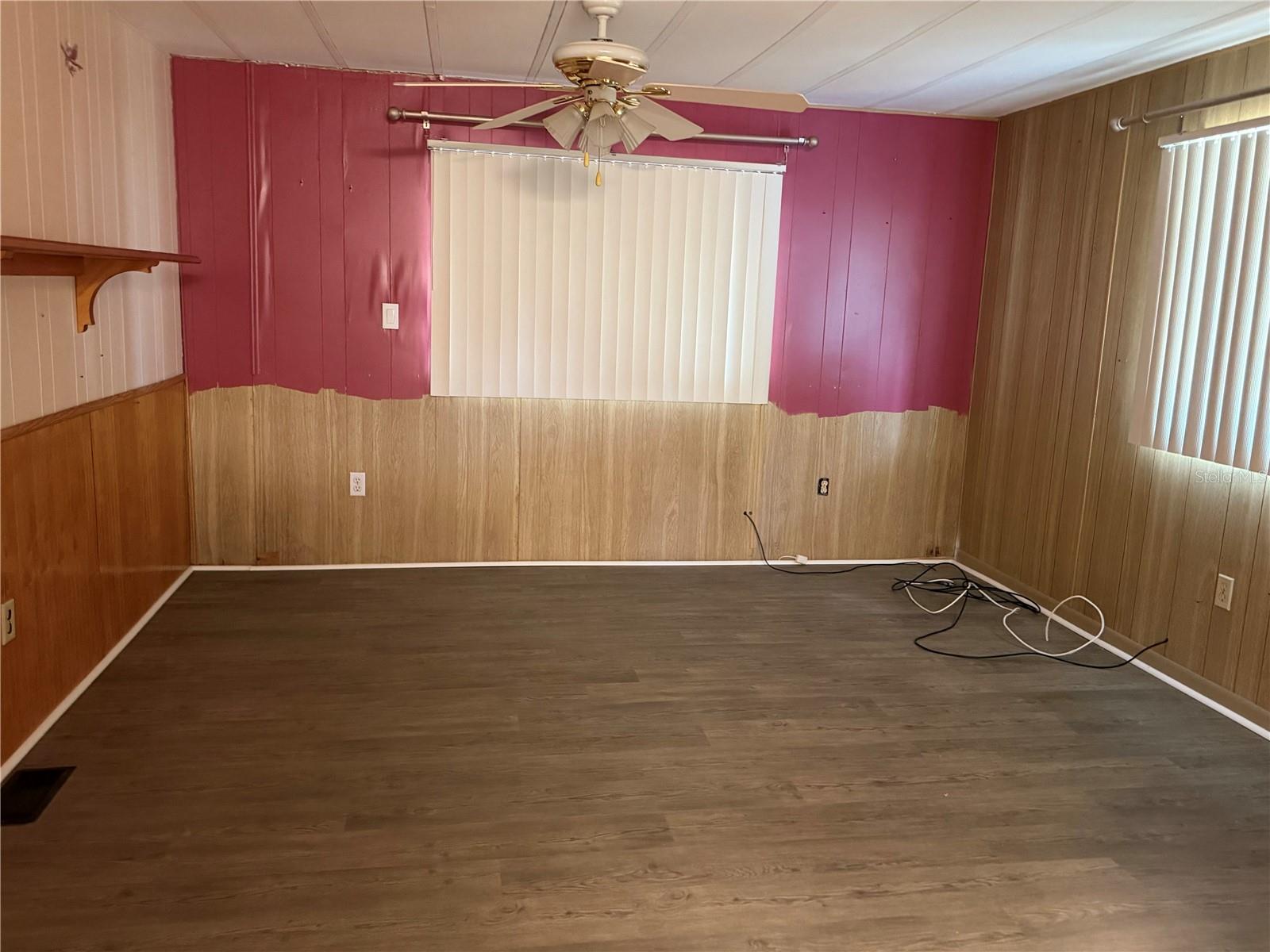 8253 Highpoint Blvd Property Photo 16