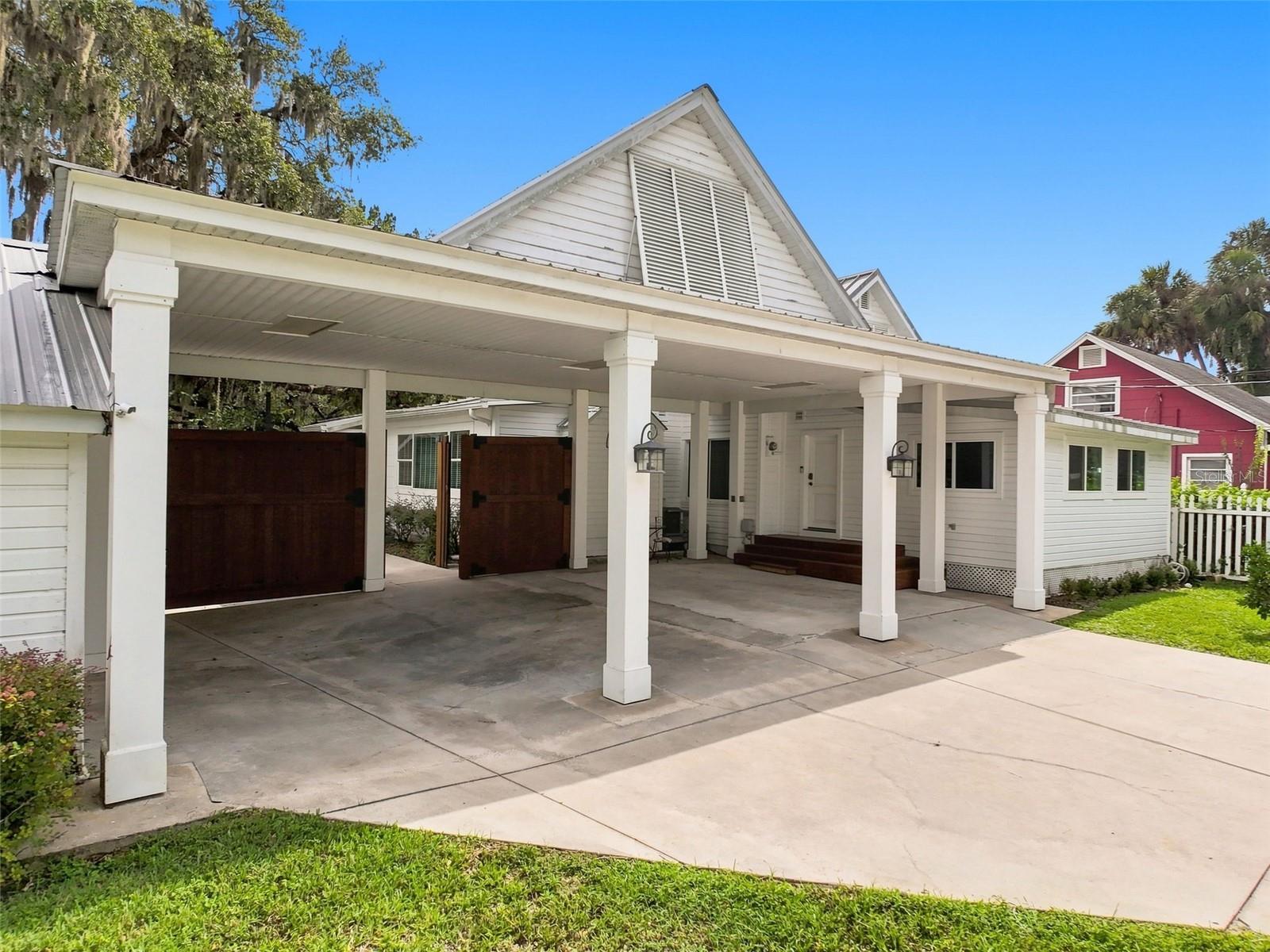 5415 Riverside Dr Property Photo 52
