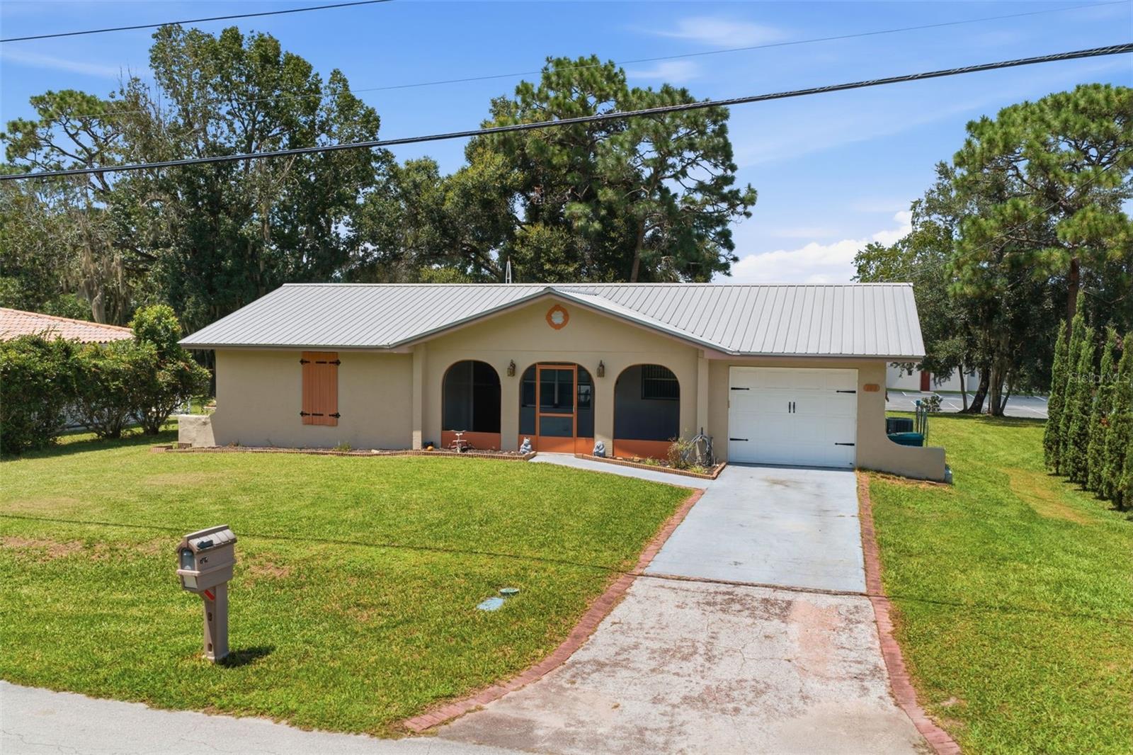 708 Nola St Property Photo 25