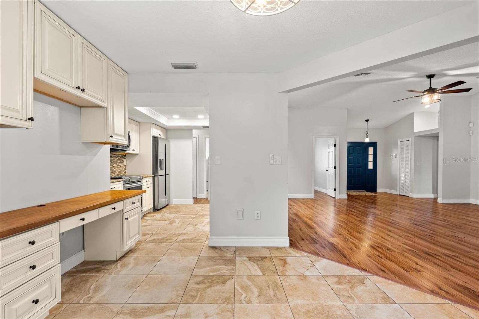 11201 Rainbow Woods Loop Property Photo 37