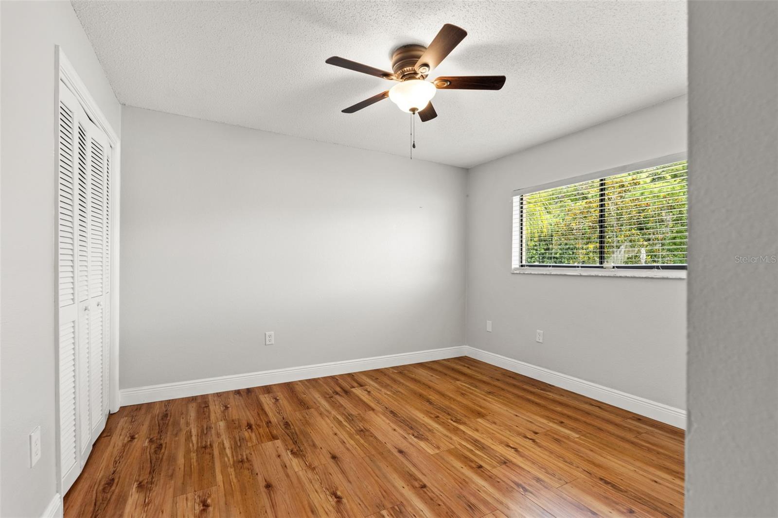11201 Rainbow Woods Loop Property Photo 52