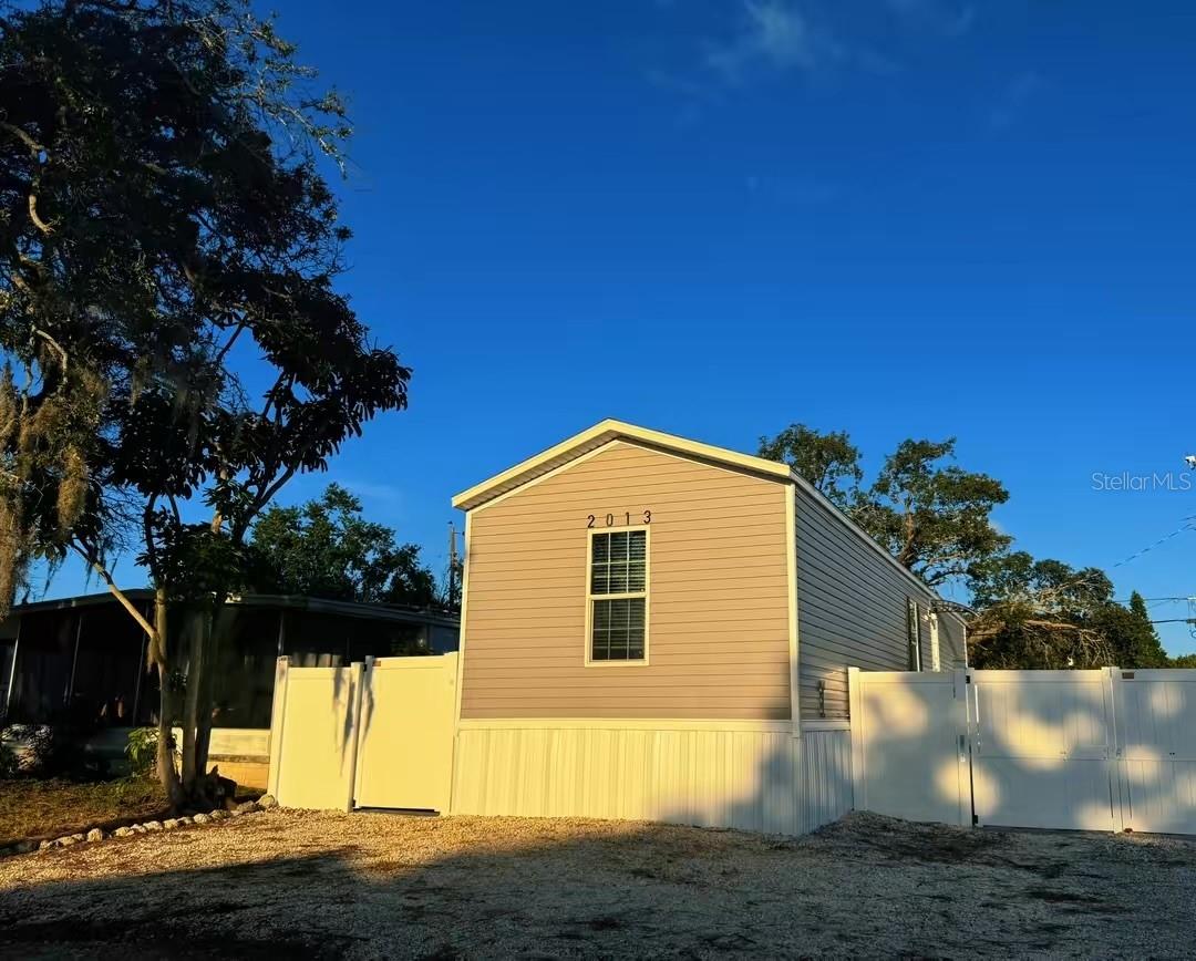 2013 KEPNER DR Property Photo 1