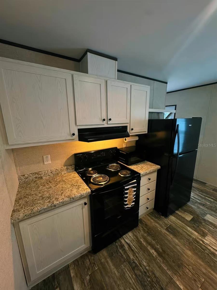 2013 Kepner Dr Property Photo 7