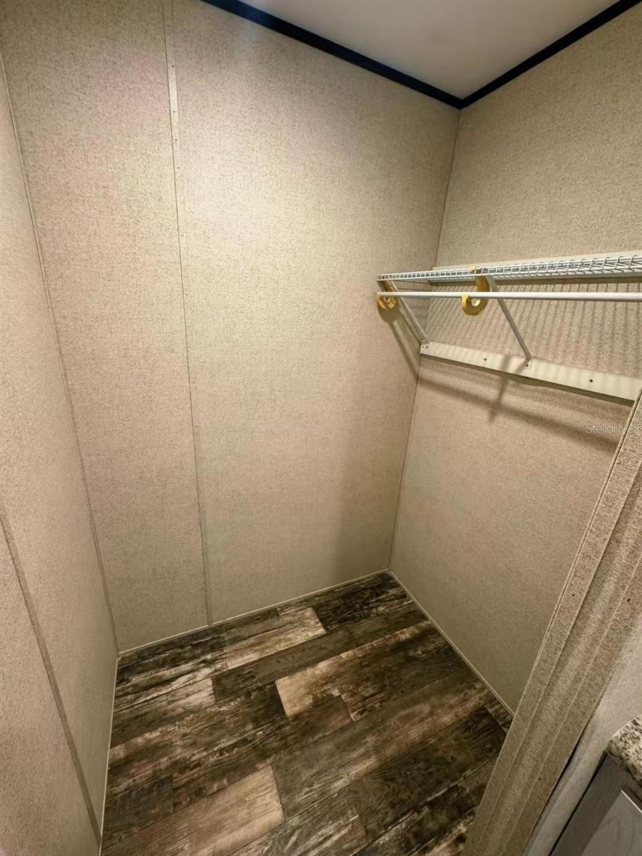 2013 Kepner Dr Property Photo 17
