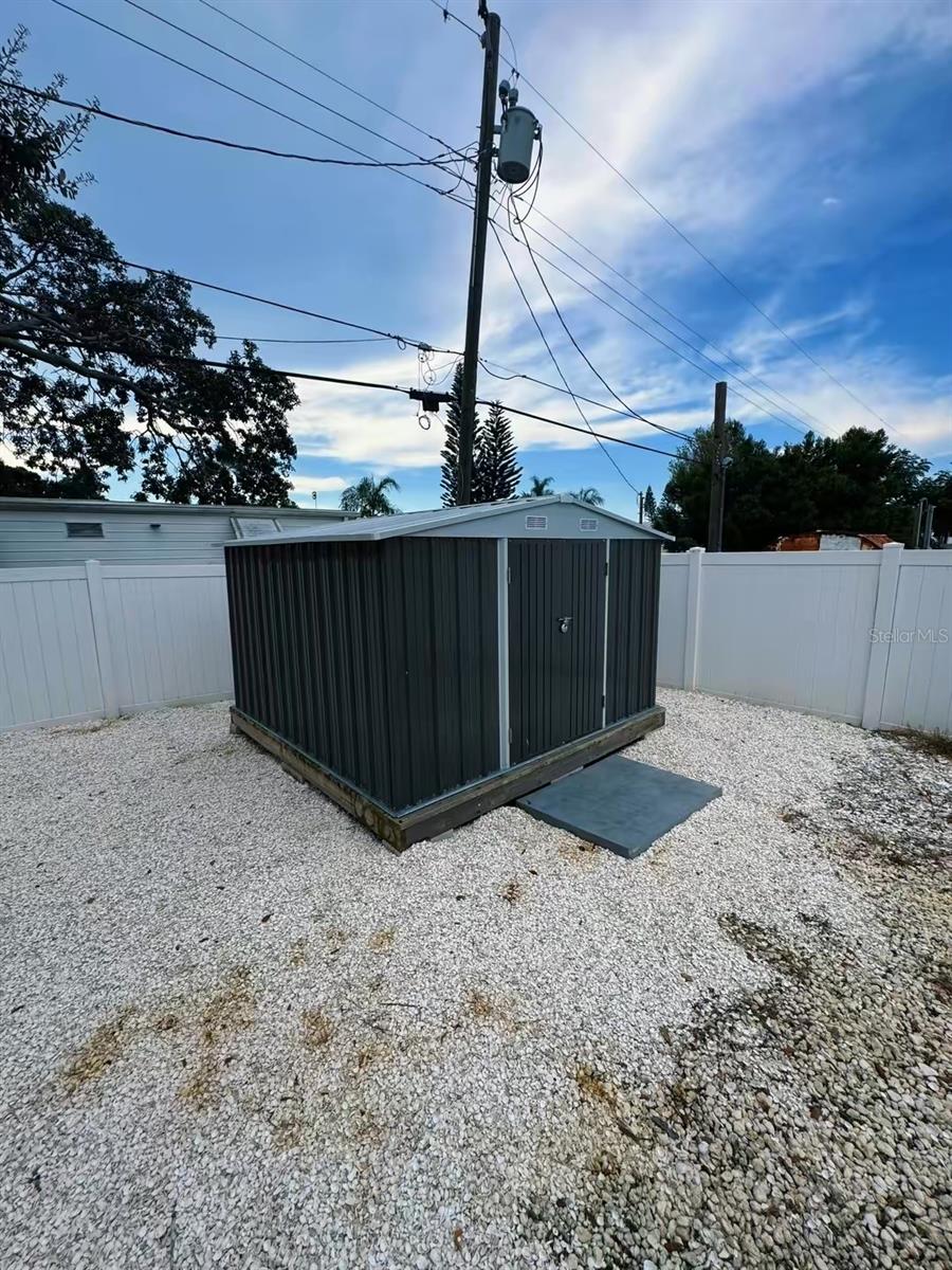 2013 Kepner Dr Property Photo 28