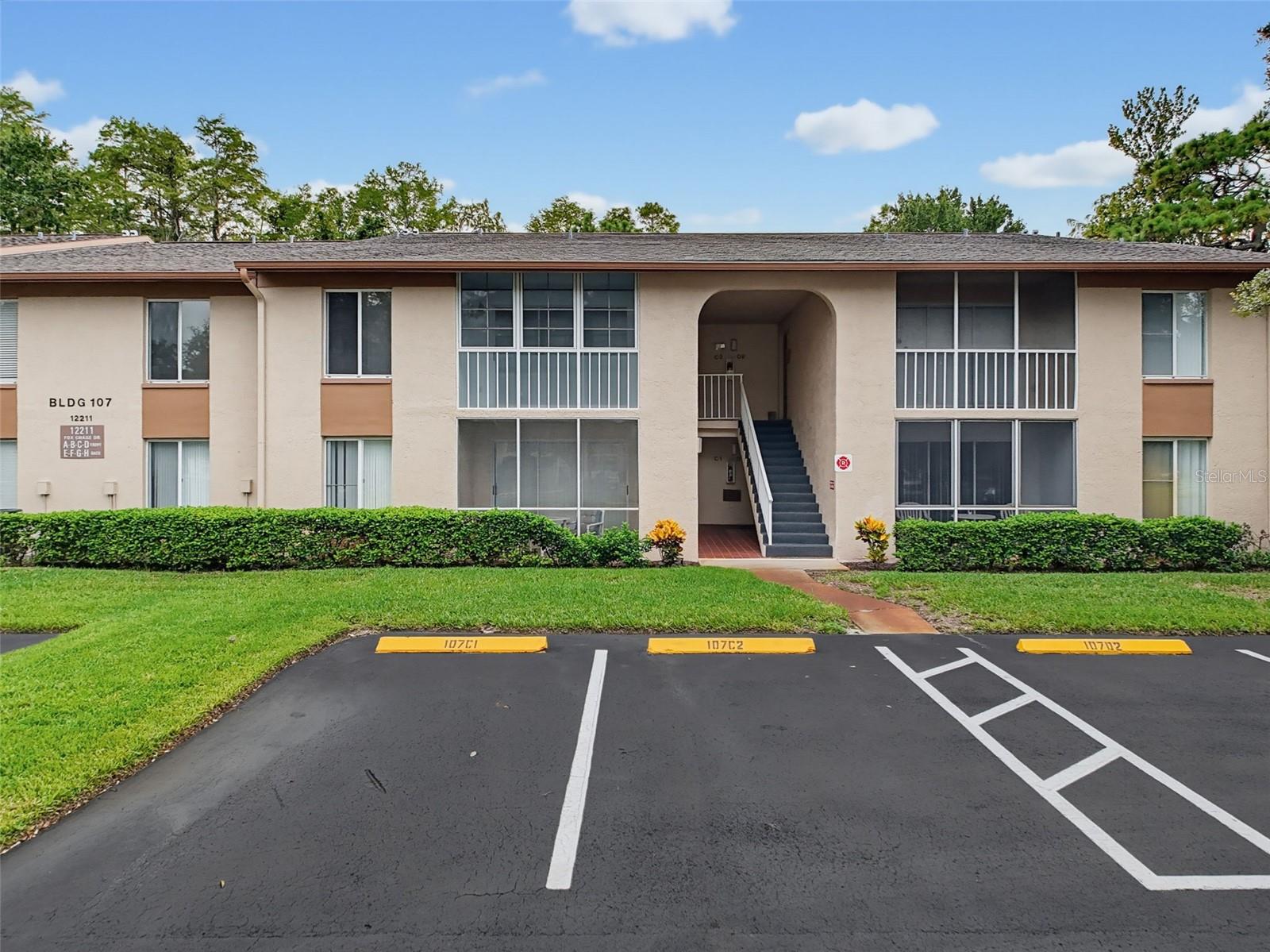 12211 Fox Chase Dr #c1 Property Photo 5