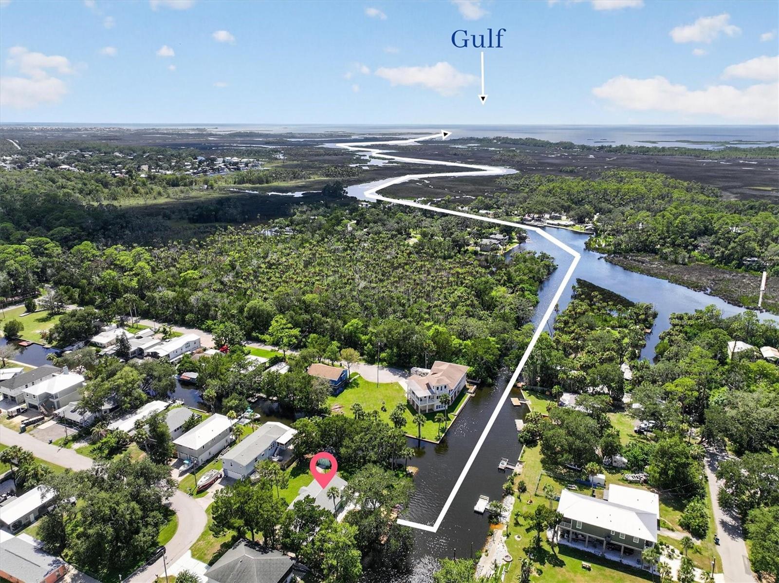 6086 Island Dr Property Photo 6