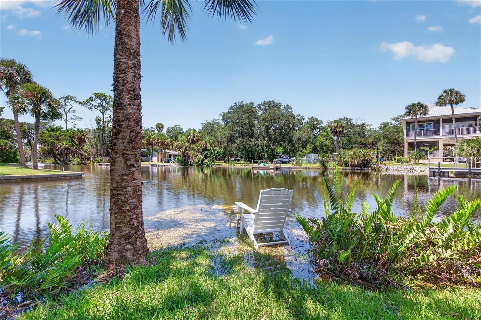 6086 Island Dr Property Photo 13