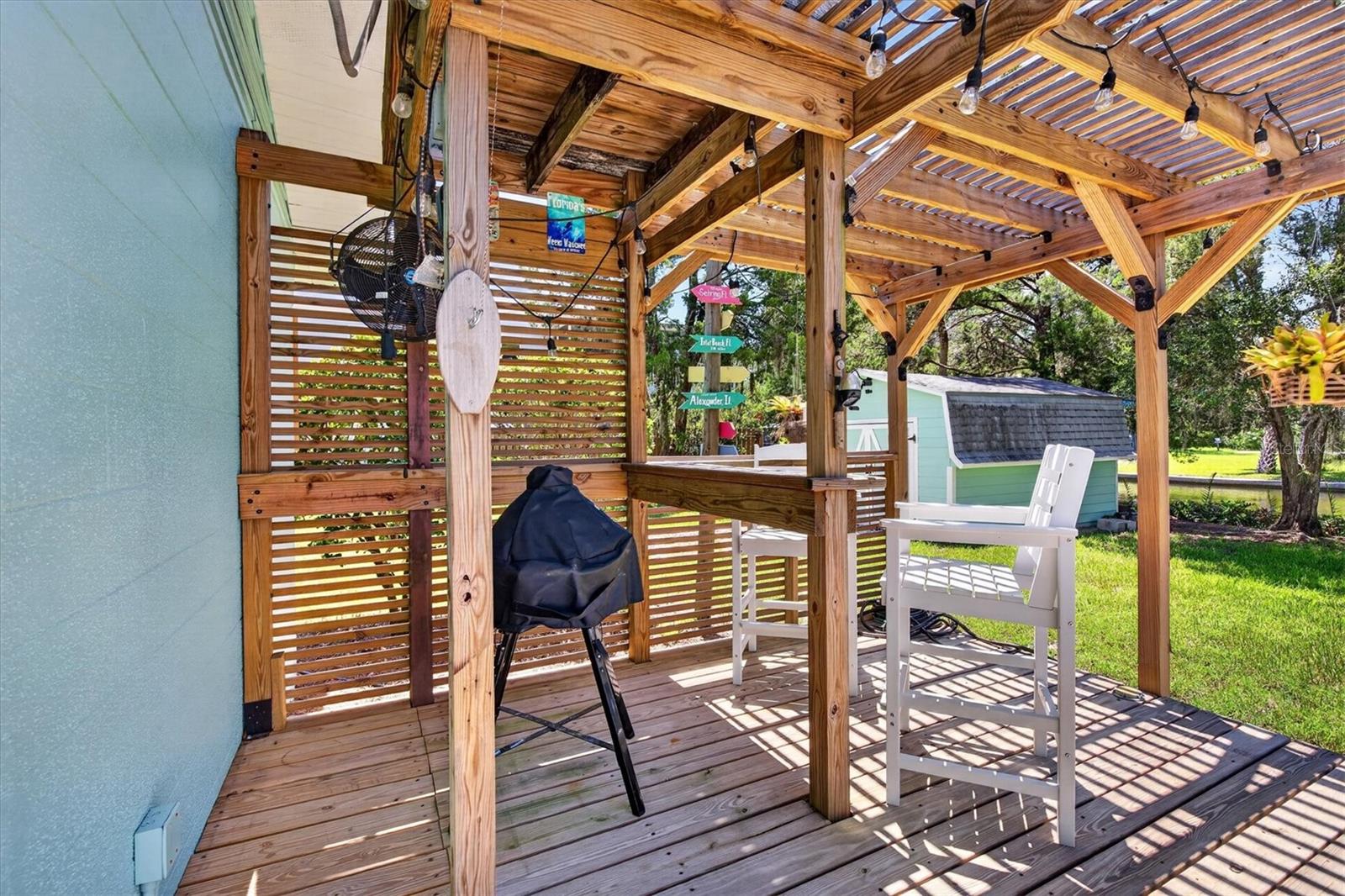 6086 Island Dr Property Photo 47