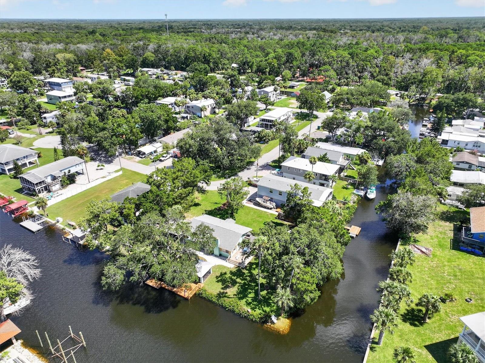 6086 Island Dr Property Photo 58