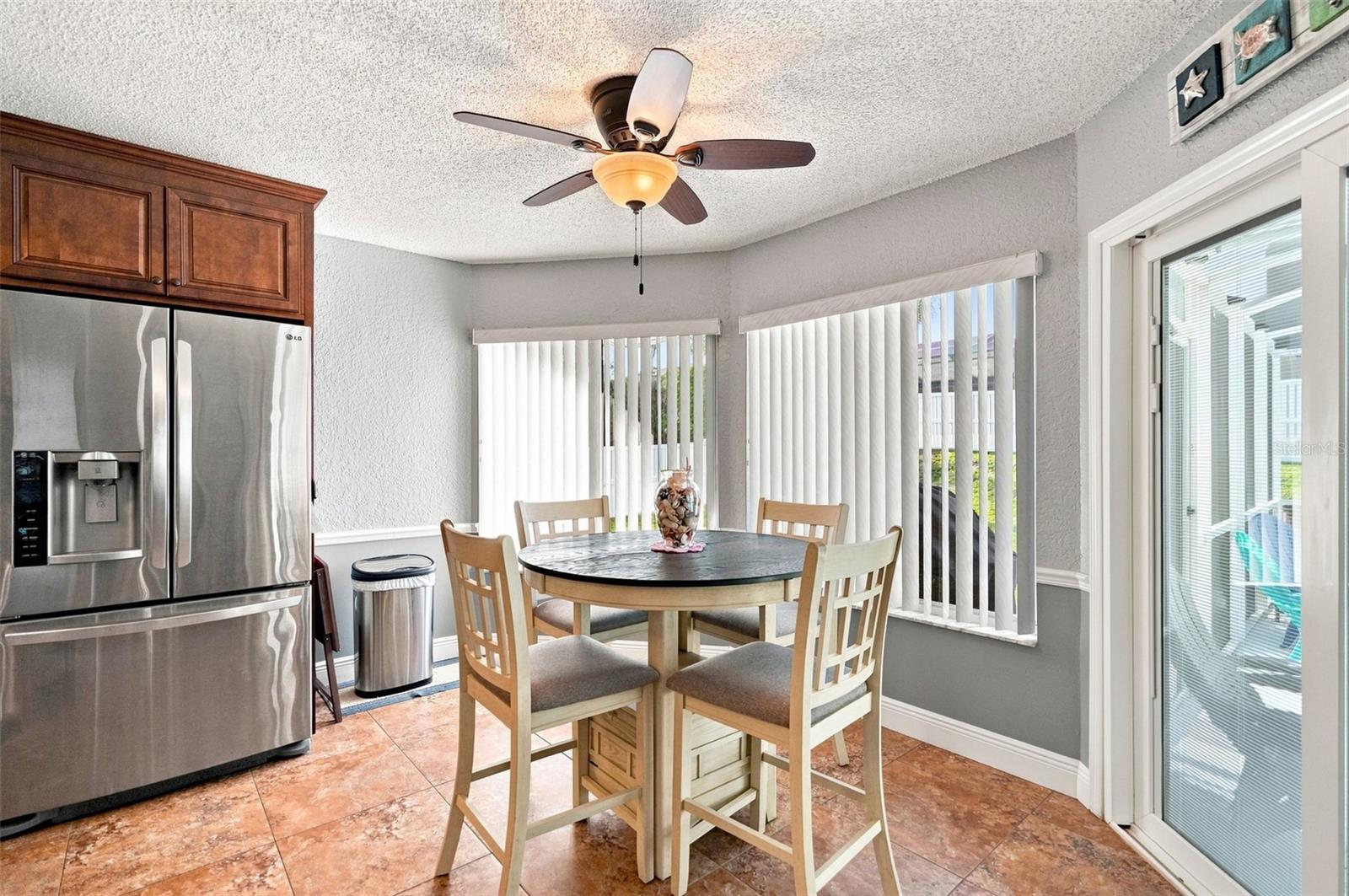 10381 Flag Rd Property Photo 11