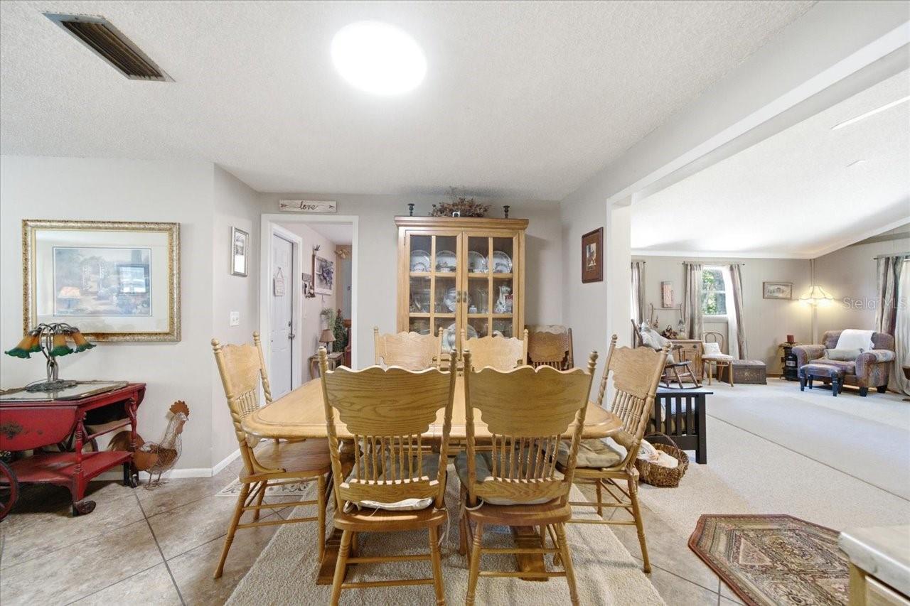 15535 Renee Ln Property Photo 7
