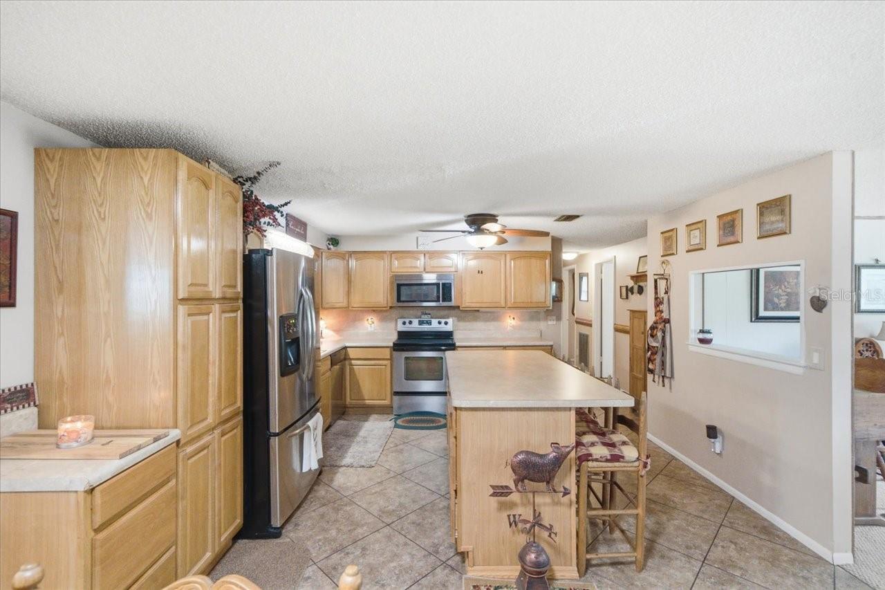 15535 Renee Ln Property Photo 8