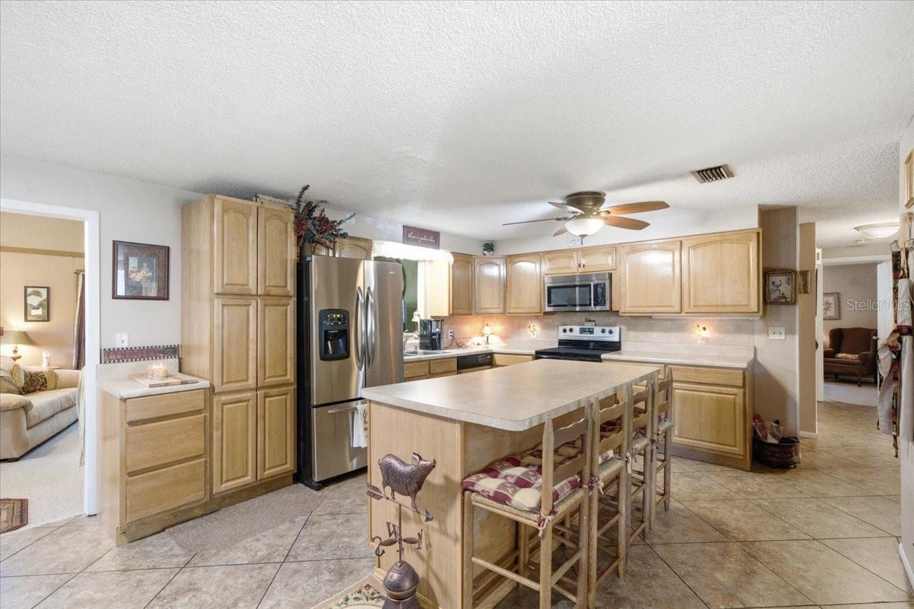 15535 Renee Ln Property Photo 9