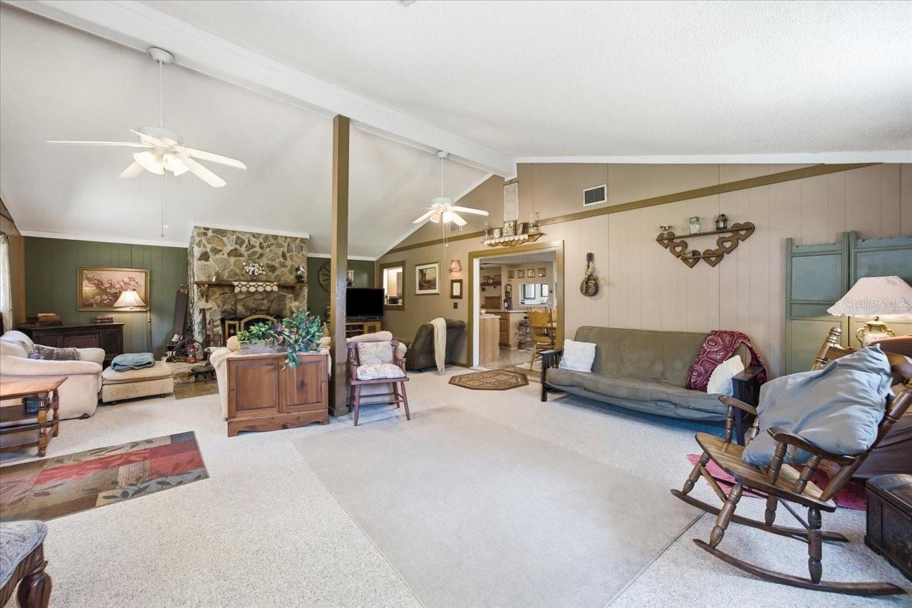 15535 Renee Ln Property Photo 20