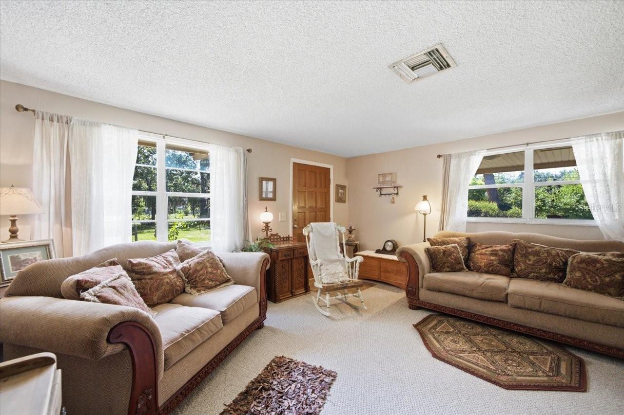 15535 Renee Ln Property Photo 22