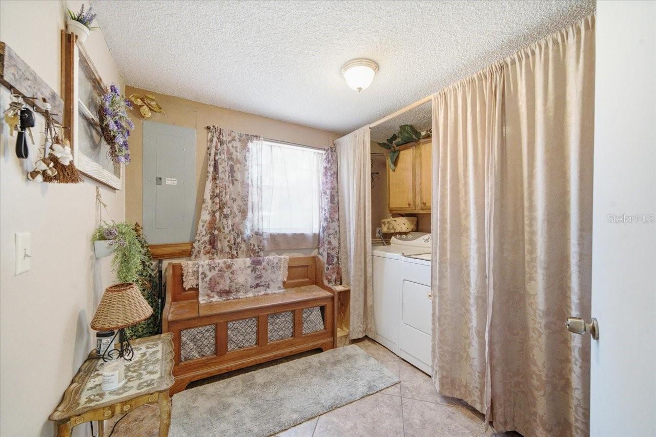 15535 Renee Ln Property Photo 33