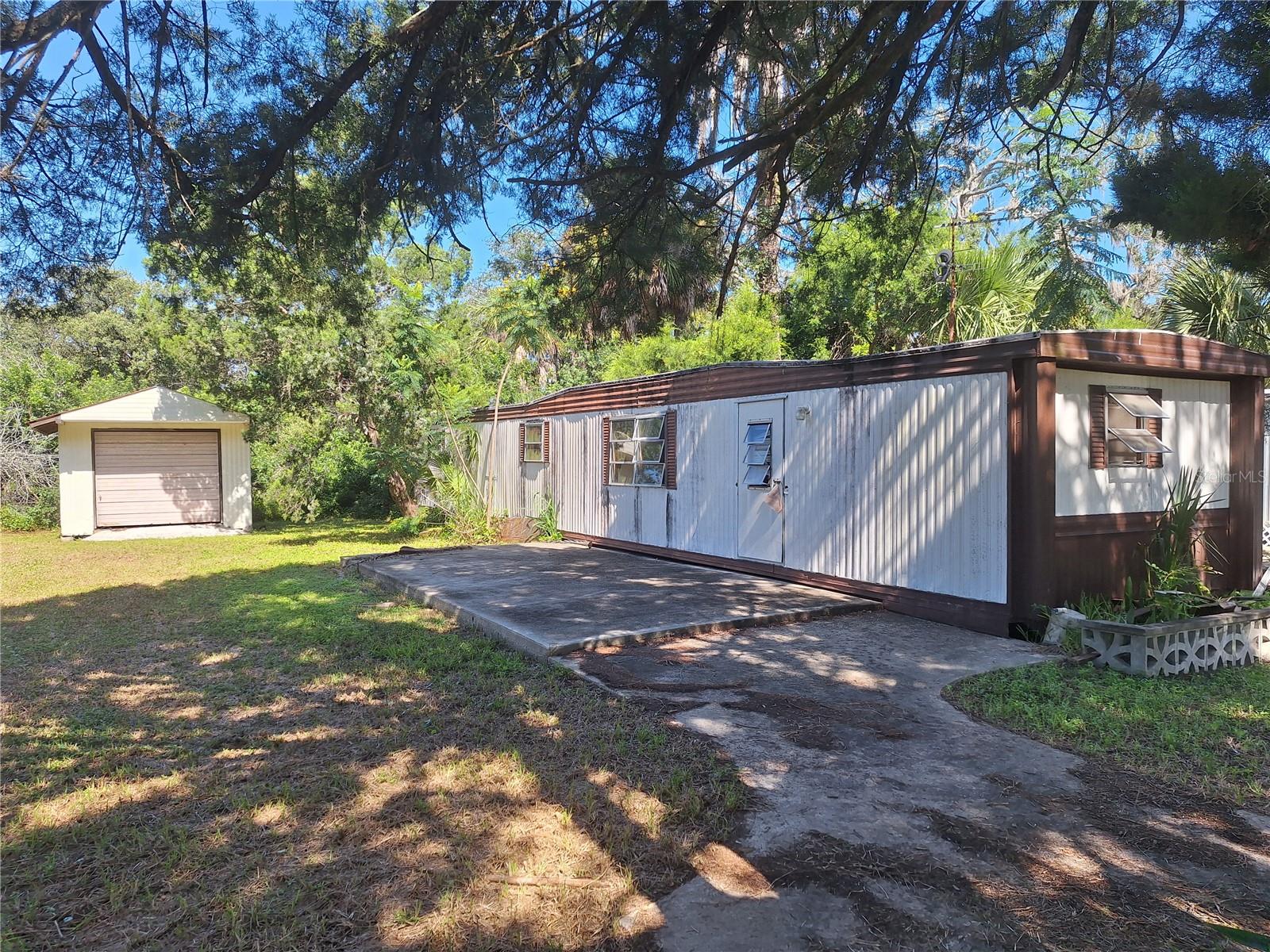 6501 Werner Ave Property Photo 1