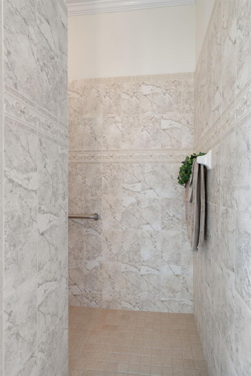 13417 Whitehaven Ct Property Photo 41