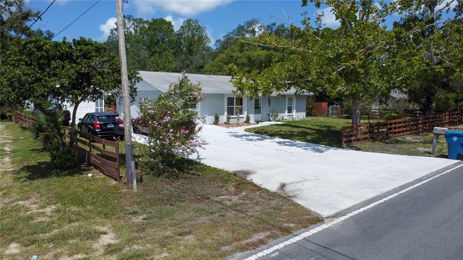 8301 Weeping Willow St Property Photo 3