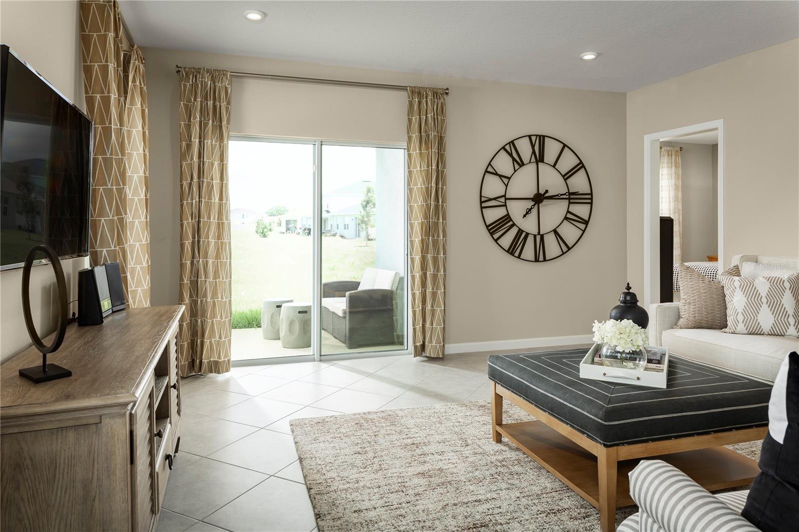 2228 Scenic Park Loop Property Photo 2