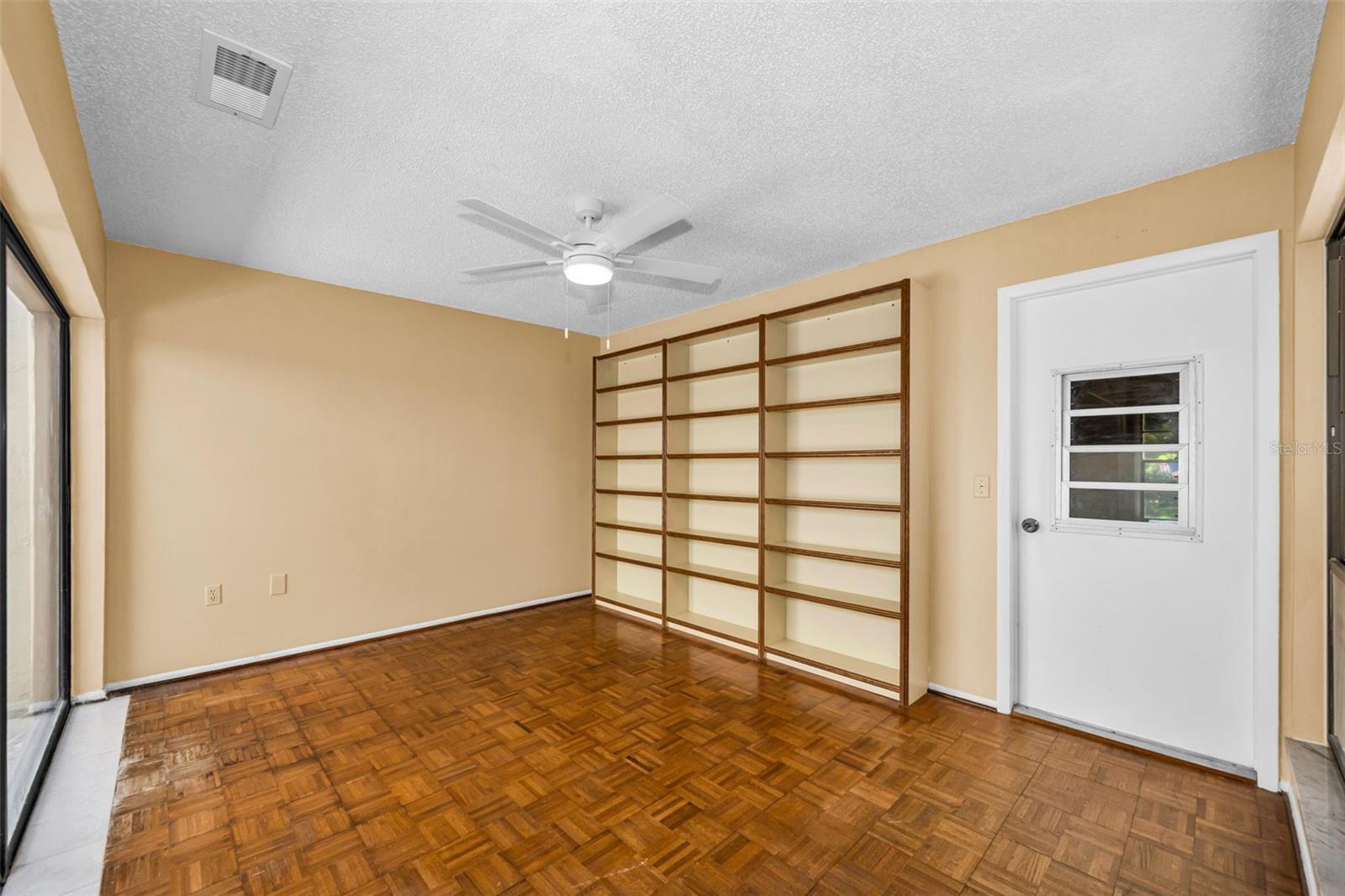 4519 Somerset Pl Property Photo 14