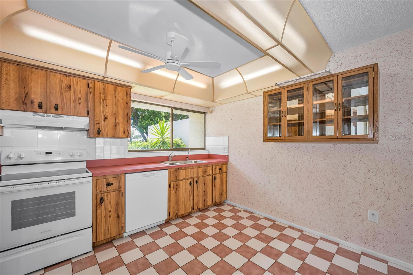 4519 Somerset Pl Property Photo 18