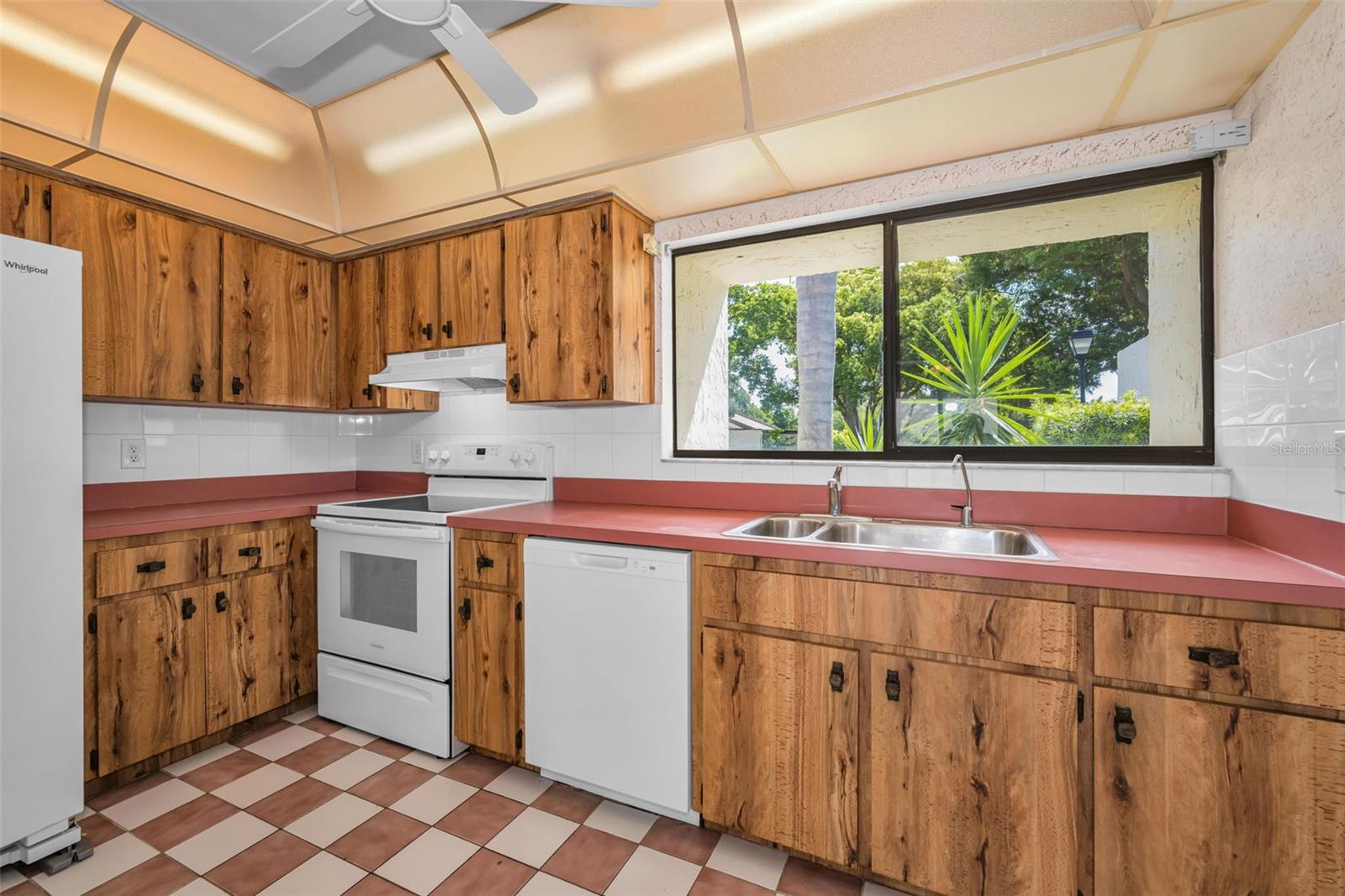 4519 Somerset Pl Property Photo 20