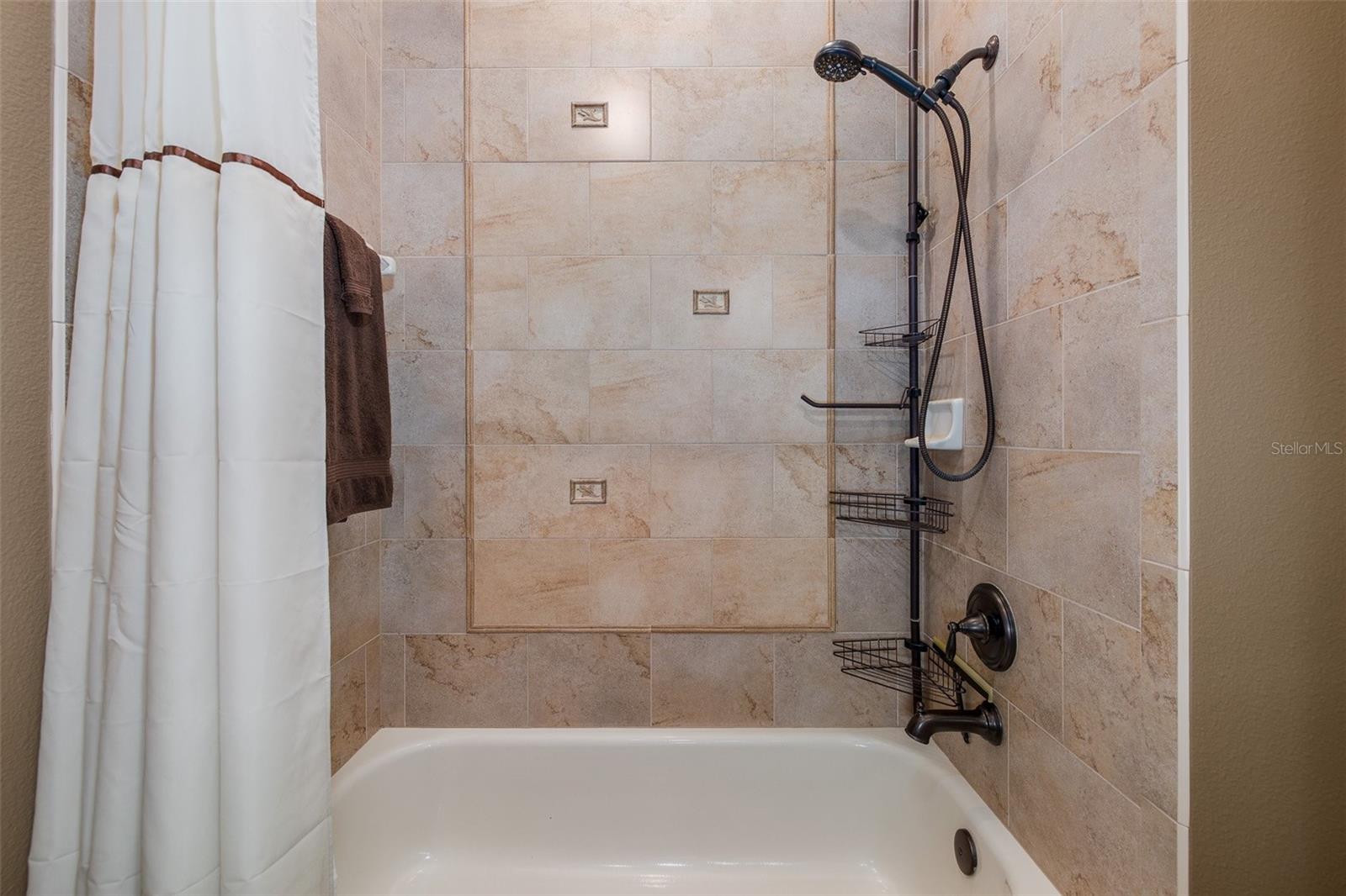 15312 Azra Dr Property Photo 35