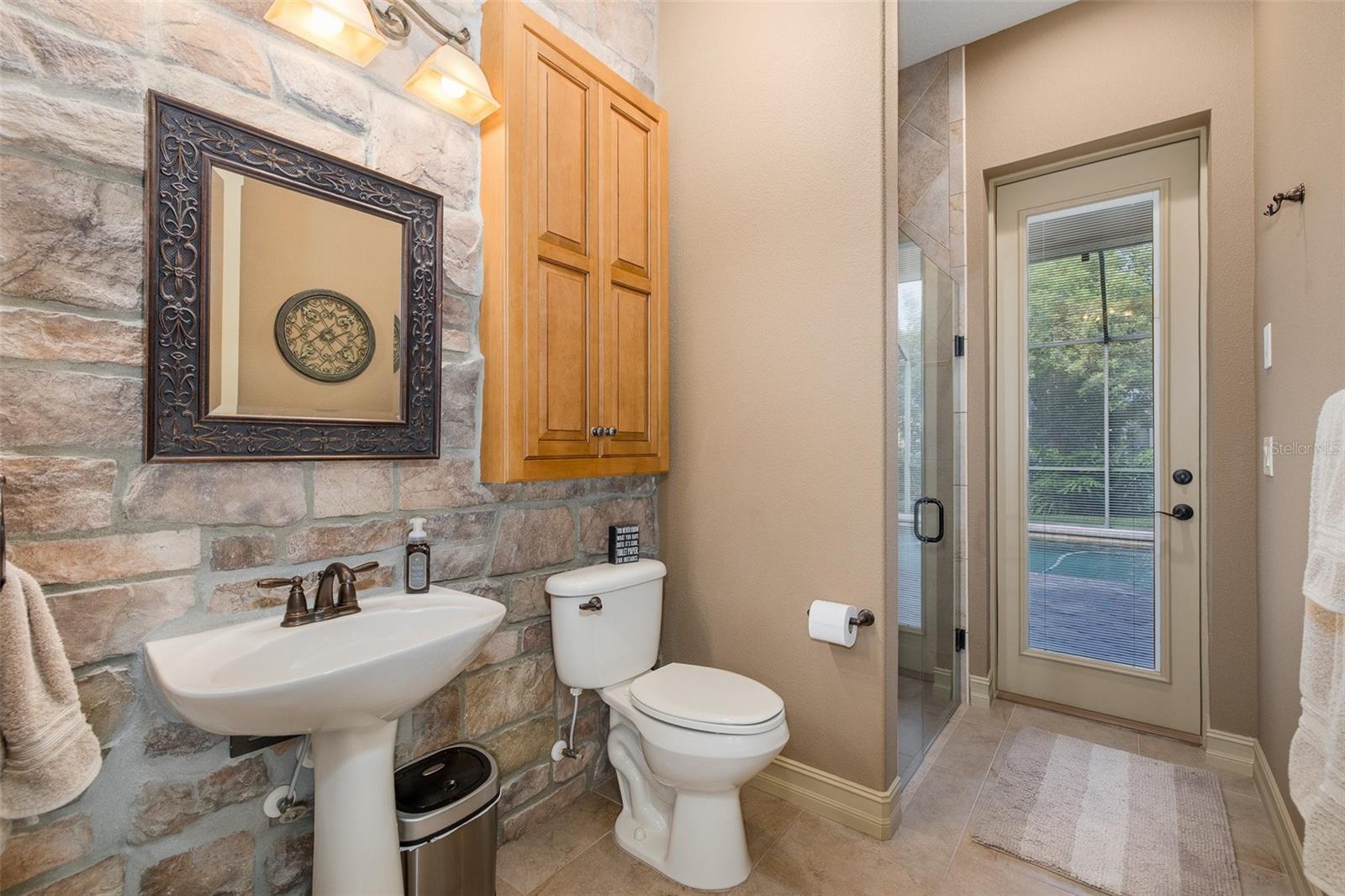 15312 Azra Dr Property Photo 40