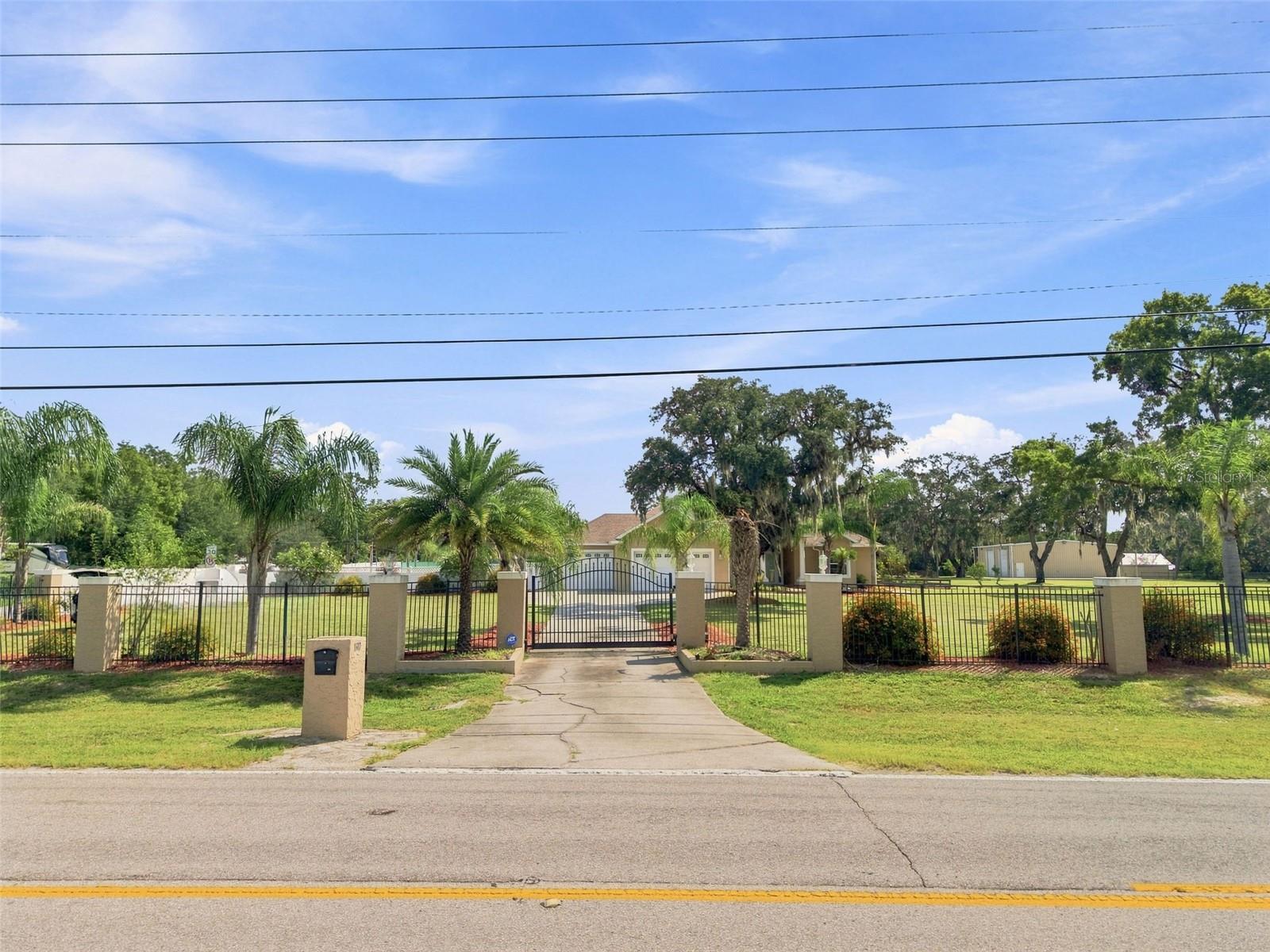 11302 Osceola Dr Property Photo 2