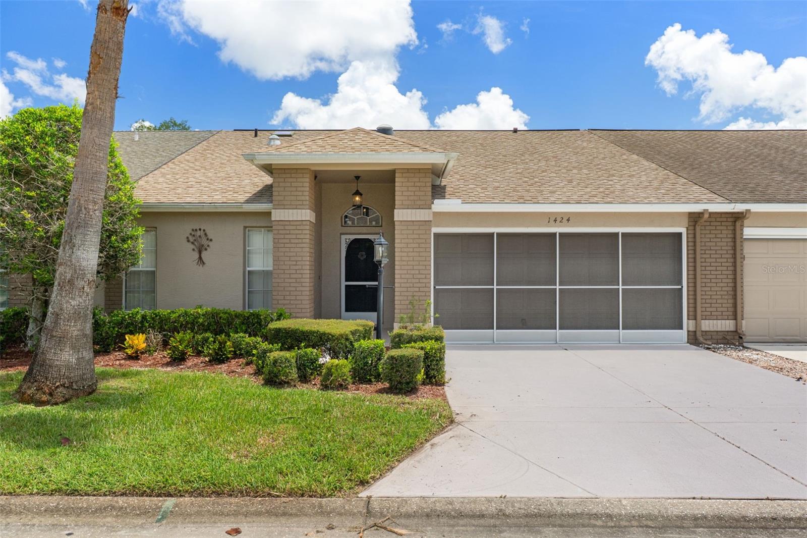 1424 PINEWOOD HILLS CT Property Photo 1