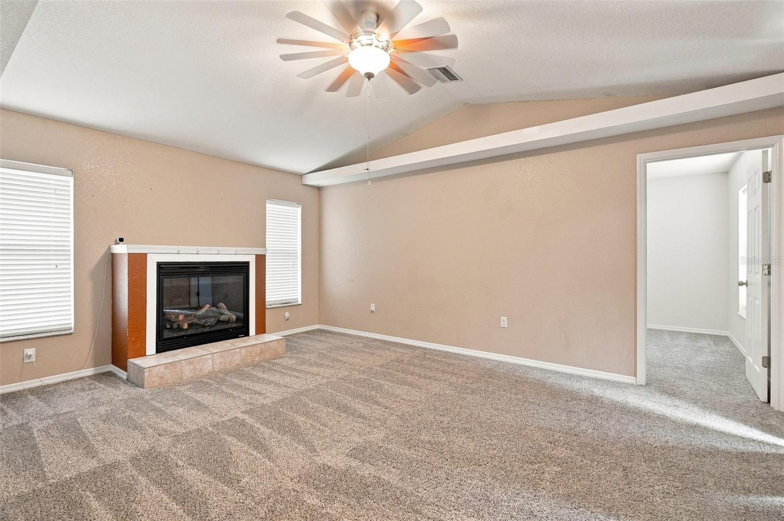 10041 Kimbrough Dr Property Photo 8