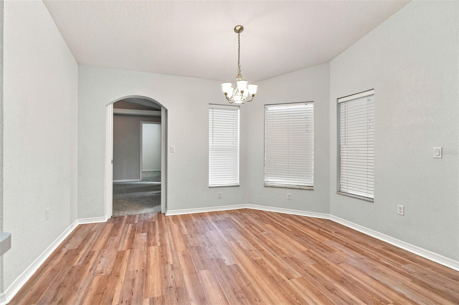 10041 Kimbrough Dr Property Photo 10