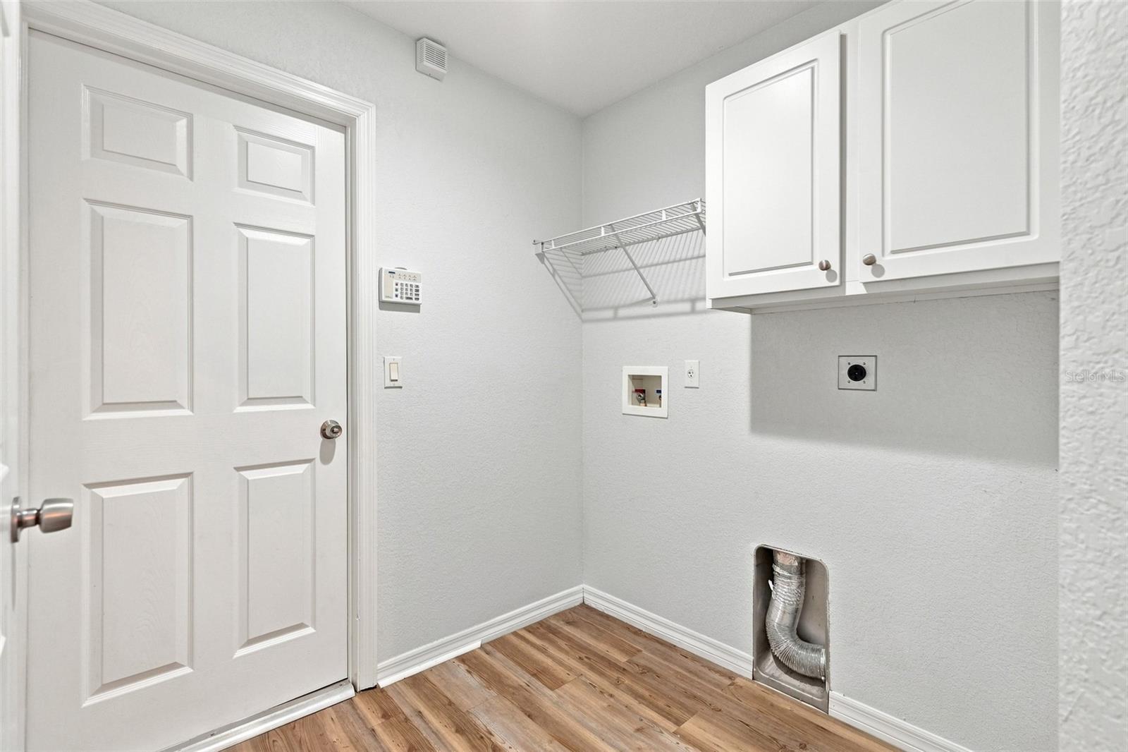 10041 Kimbrough Dr Property Photo 32