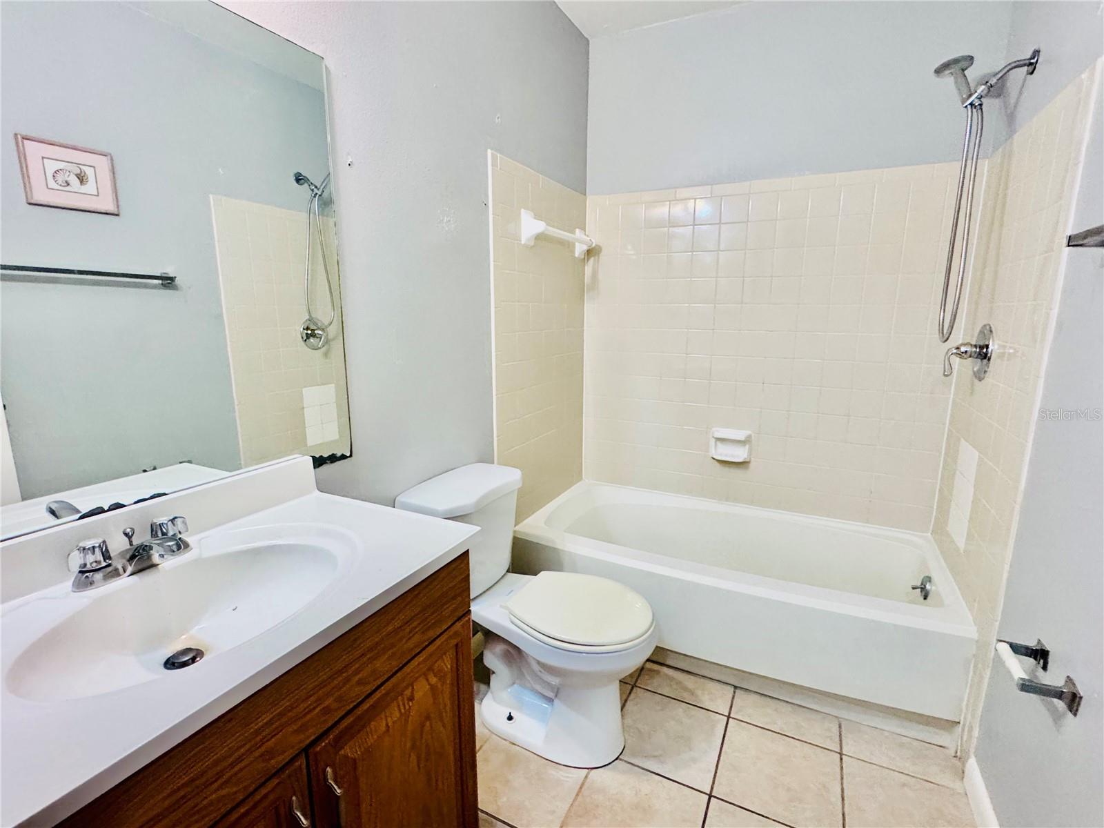 12358 Elgin Blvd Property Photo 6