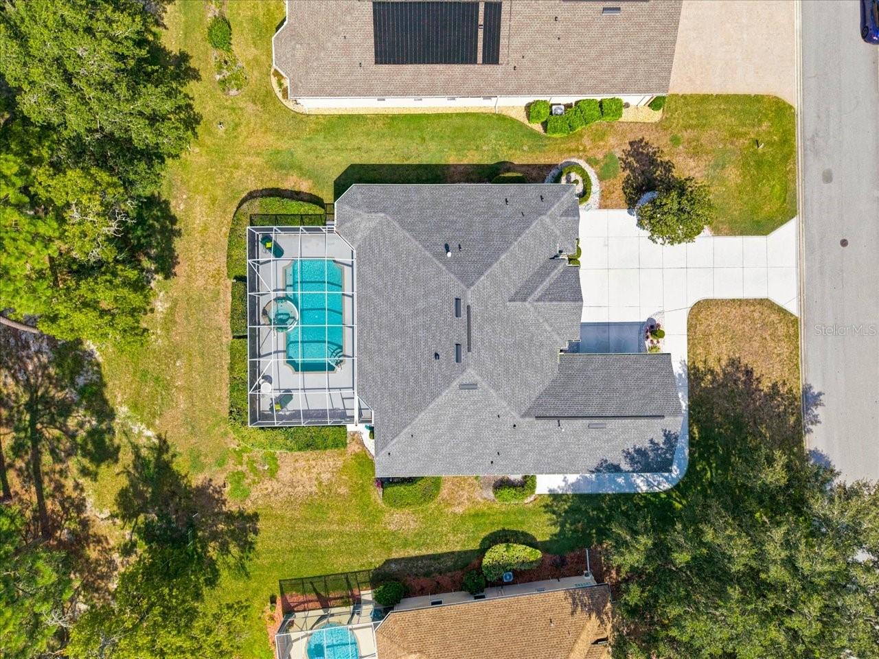 9251 Grand Cypress Dr Property Photo 16