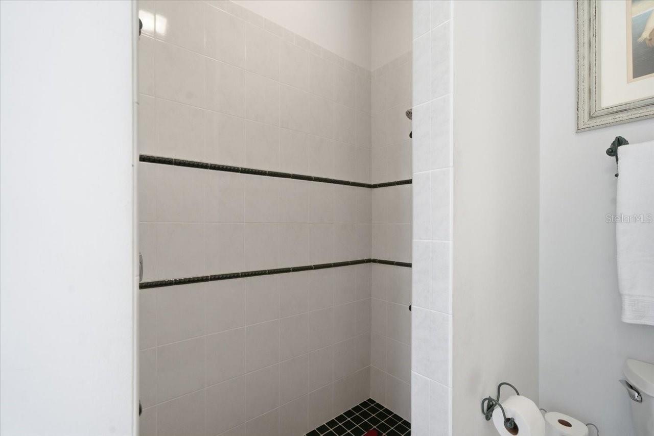 9251 Grand Cypress Dr Property Photo 64