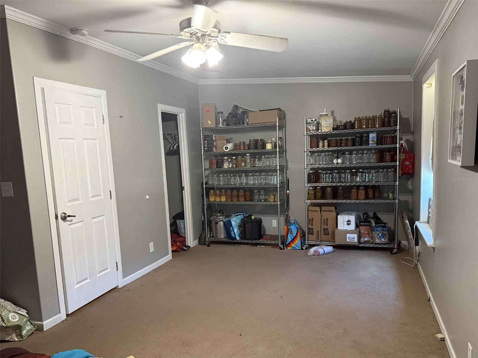 12091 Pinetree Ln Property Photo 18